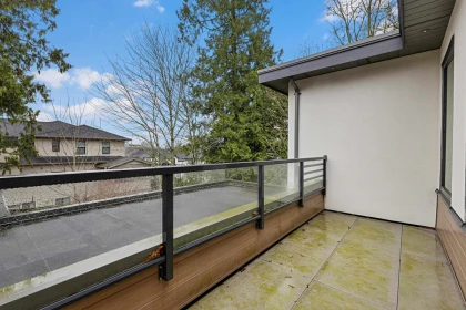 Hot Tub / Spa Photo of 6122 152a Street, Surrey, BC