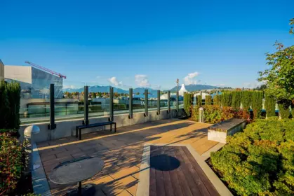 Hot Tub / Spa Photo of 4210 1955 Alpha Way, Burnaby, BC