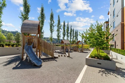 Garden / Landscaping Photo of 326 55 Klahanie Drive, Port Moody, BC