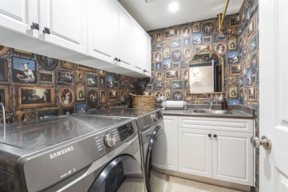Laundry Room Photo of 9 35931 Empress Drive, Abbotsford, BC