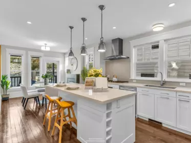 Kitchen Island Photo of 4446 Quebec Street, Vancouver, BC