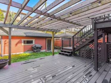 Outdoor Kitchen Photo of 4446 Quebec Street, Vancouver, BC