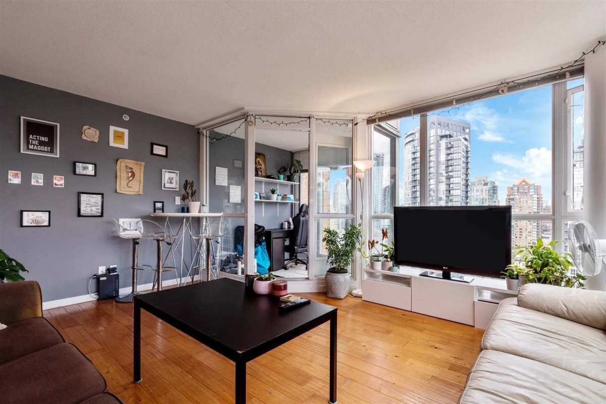 Living Room Photo of 2203 1188 Richards Street, Vancouver, BC