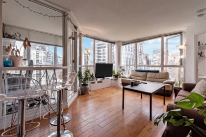 2203 1188 Richards Street, Vancouver, BC, Vancouver — Apartment/Condo for sale