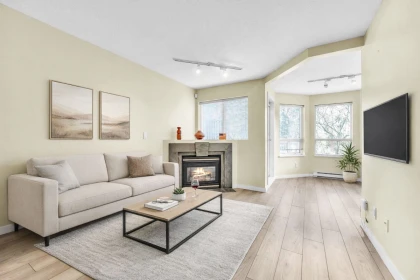 301 7383 Griffiths Drive, Burnaby, BC, Burnaby — Apartment/Condo for sale