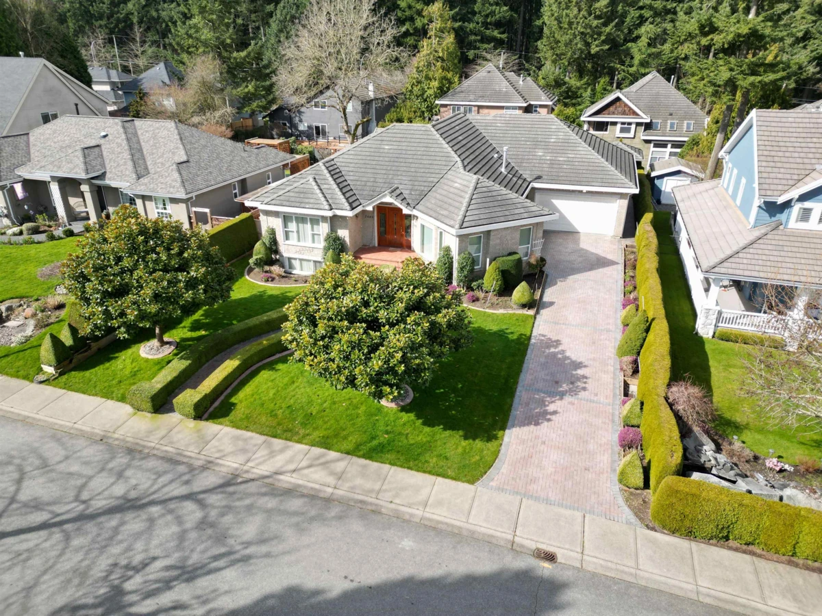 Living Room Photo of 2485 148a Street, Surrey, BC