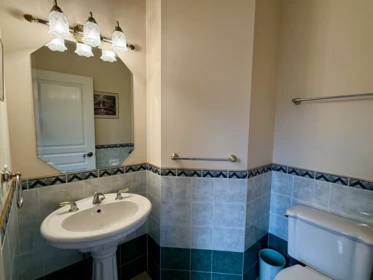 Primary Bathroom Photo of 2485 148a Street, Surrey, BC