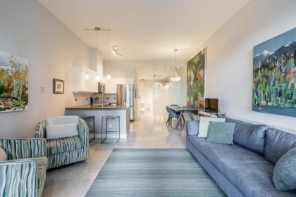 108 131 W 3rd Street, North Vancouver, BC, North Vancouver — Apartment/Condo for sale