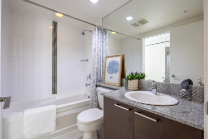 Primary Bathroom Photo of 811 5811 No. 3 Road, Richmond, BC