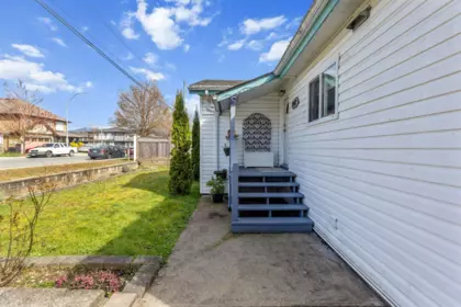Aerial View of 32622 Egglestone Avenue, Mission, BC