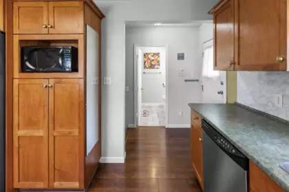 Kitchen Photo of 32622 Egglestone Avenue, Mission, BC
