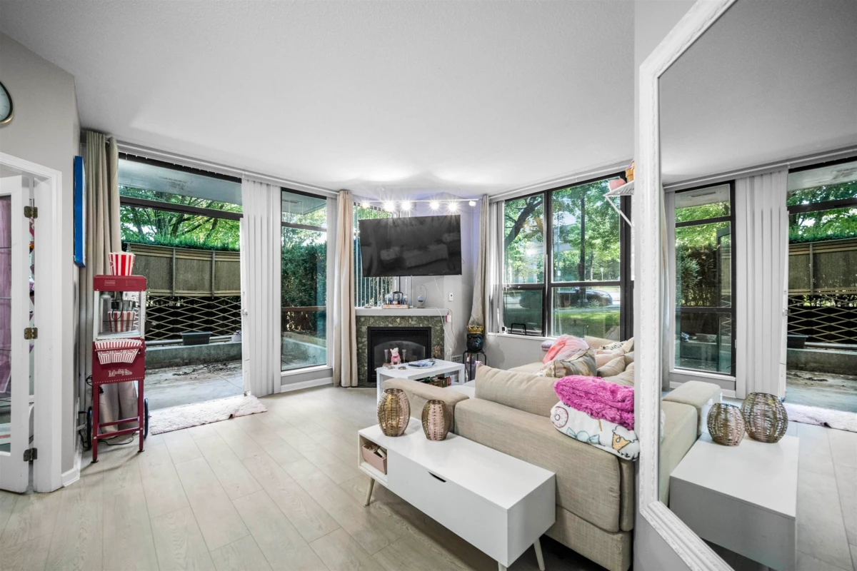 Dining Area Photo of 101 10899 University Drive, Surrey, BC