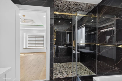 Hallway Photo of 12927 115a Avenue, Surrey, BC