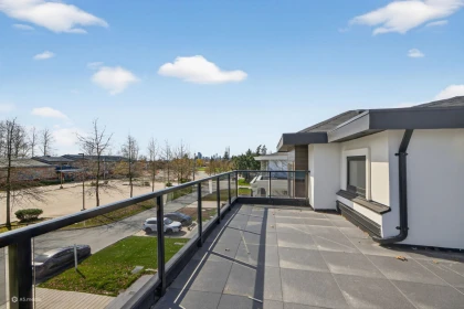 Outdoor Kitchen Photo of 12927 115a Avenue, Surrey, BC