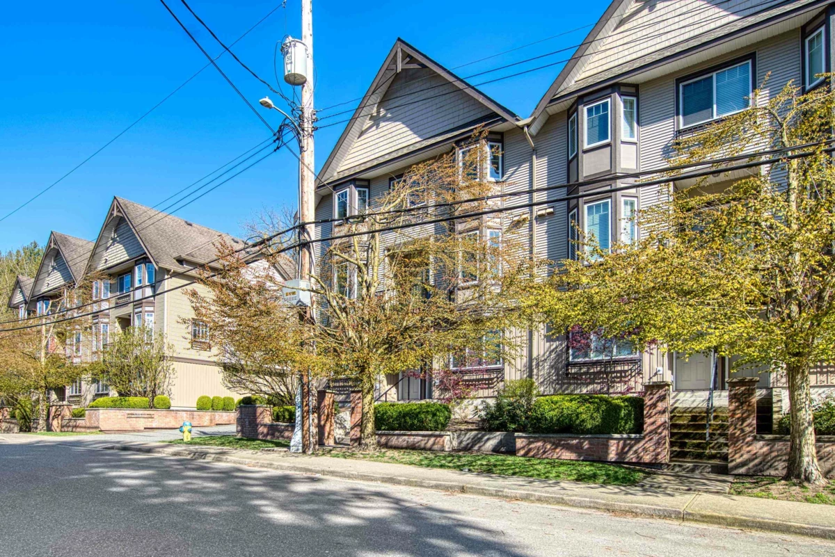 Exterior Rear Photo of 7 32501 Fraser Crescent, Mission, BC