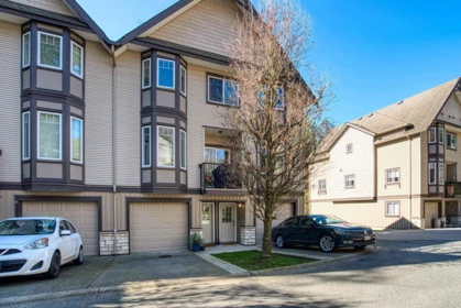 Swimming Pool Photo of 7 32501 Fraser Crescent, Mission, BC