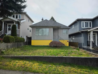 2530 7th Avenue, Vancouver, BC, Vancouver — Single Family Residence for sale