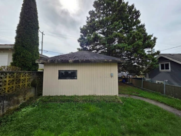 Primary Bedroom Photo of 2530 7th Avenue, Vancouver, BC