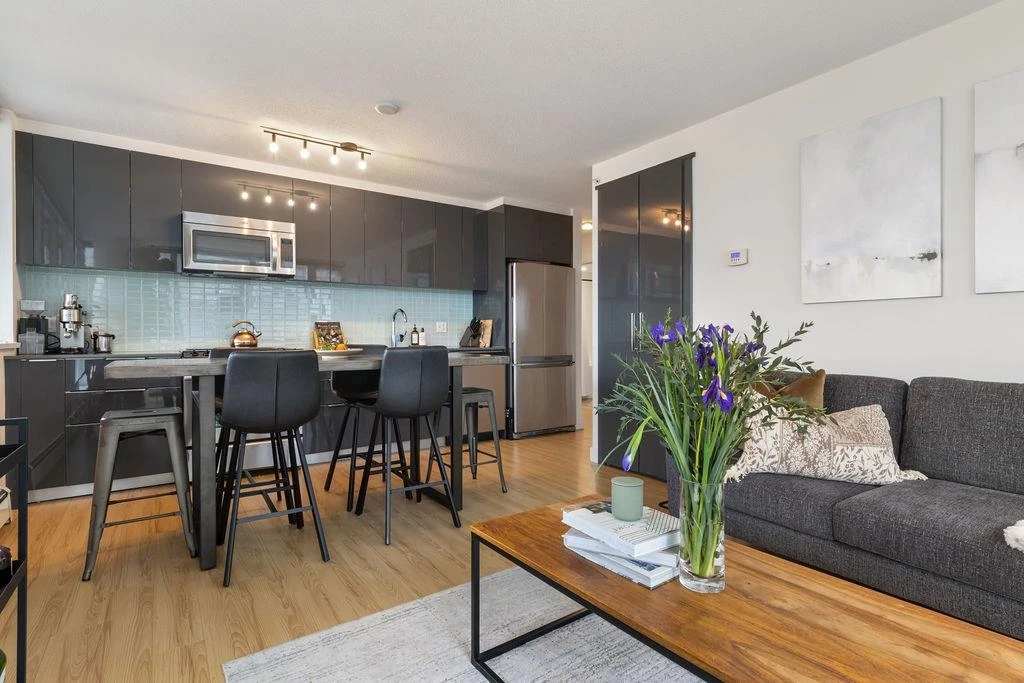 Dining Area Photo of 609 1325 Rolston Street, Vancouver, BC