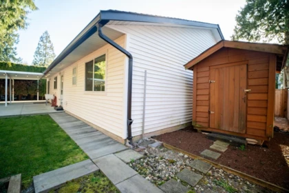 Mudroom Photo of 6154 130b Street, Surrey, BC