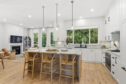 Breakfast Nook Photo of 34705 Somerset Avenue, Abbotsford, BC