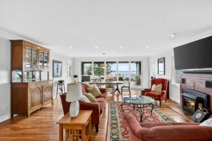 Office / Den Photo of 1279 Everall Street, White Rock, BC