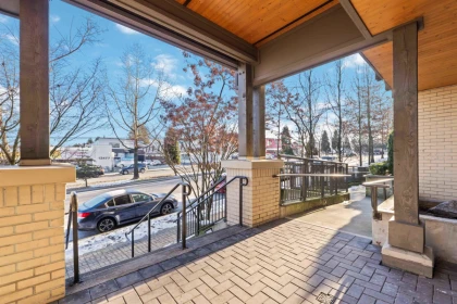 111 13468 King George Boulevard, Surrey, BC, Surrey — Apartment/Condo for sale