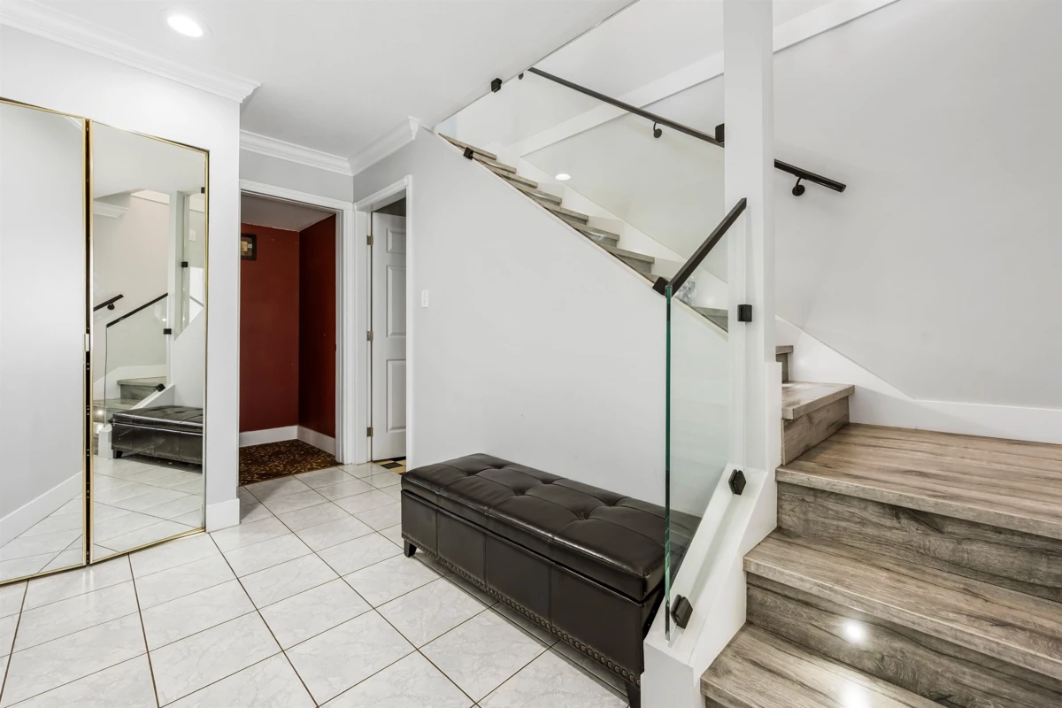 Family Room Photo of 3115 Mouat Drive, Abbotsford, BC