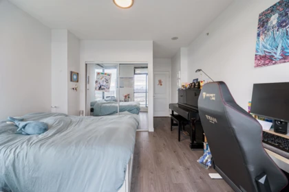 Loft / Bonus Room Photo of 1703 15 E Royal Avenue, New Westminster, BC
