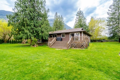 Outdoor Patio Photo of 49163 Bell Acres Road, Sardis - Chwk River Valley, BC