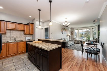 Kitchen Photo of 204 46021 Second Avenue, Chilliwack, BC