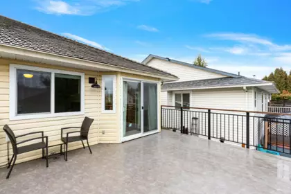 Outdoor Deck Photo of 8124 Forbes Street, Mission, BC
