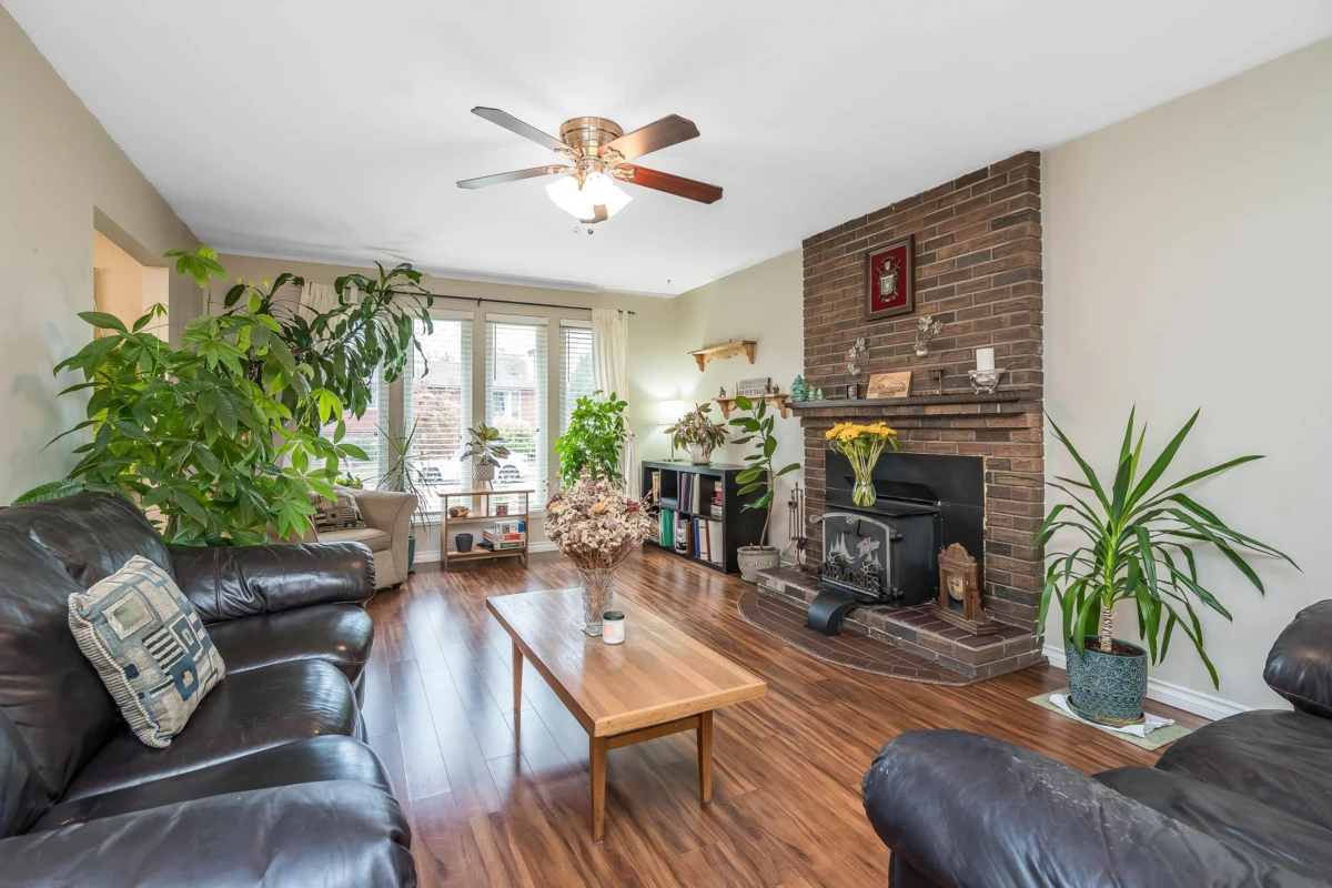 Family Room Photo of 35183 Ewert Avenue, Mission, BC