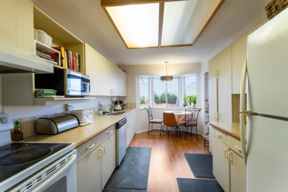 Primary Bedroom Photo of 17325 31 Avenue, Surrey, BC