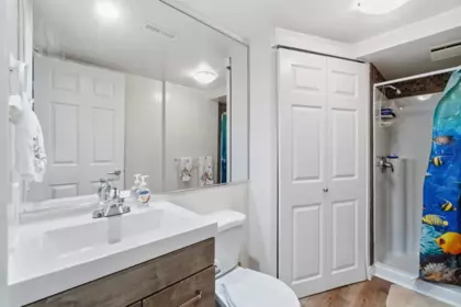 Powder Room Photo of 8433 Jellicoe Street, Vancouver, BC