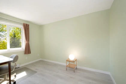 Basement Recreation Room Photo of 8328 Aspenwood Place, Burnaby, BC