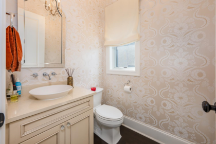 Mudroom Photo of 4022 W 30th Avenue, Vancouver, BC