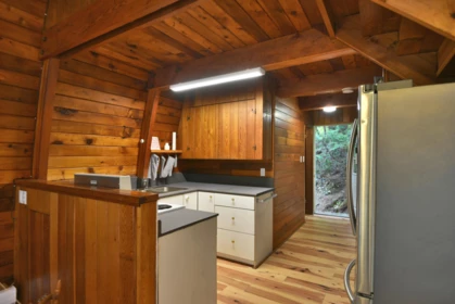5569 Sans Souci Road, Halfmoon Bay, BC, Halfmoon Bay — Single Family Residence for sale