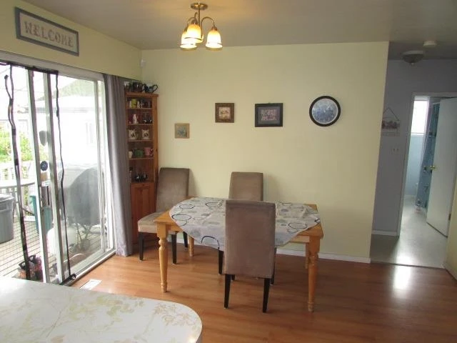 Dining Area Photo of 32149 Autumn Avenue, Abbotsford, BC