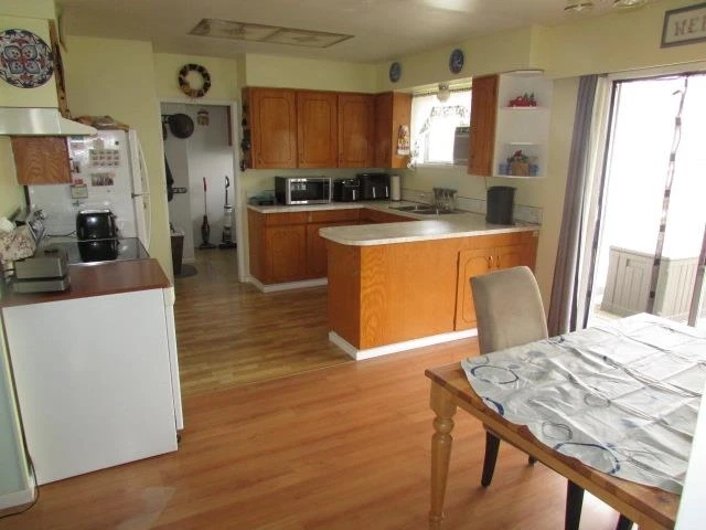 Family Room Photo of 32149 Autumn Avenue, Abbotsford, BC
