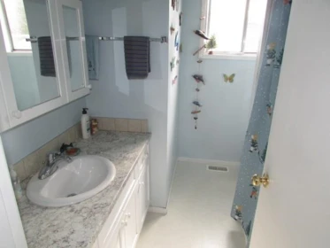 Primary Bedroom Photo of 32149 Autumn Avenue, Abbotsford, BC