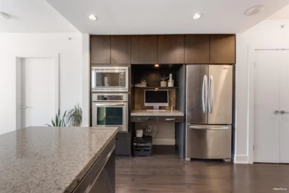 1901 1155 The High Street, Coquitlam, BC, Coquitlam — Apartment/Condo for sale