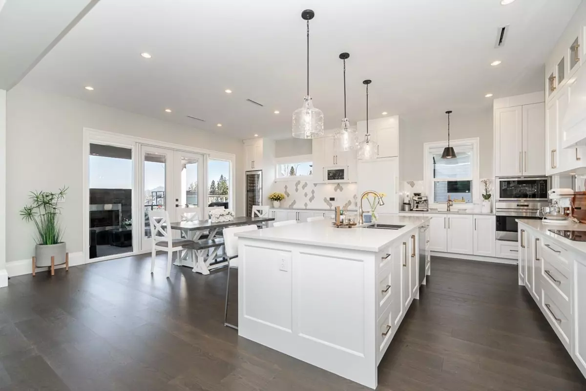 Family Room Photo of 2856 165 Street, Surrey, BC