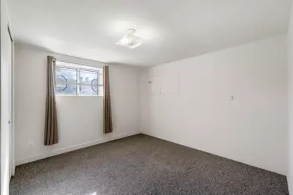 Walk-In Closet Photo of 3383 Wellington Avenue, Vancouver, BC