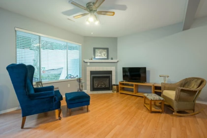 Staircase Photo of 28 2023 Winfield Drive, Abbotsford, BC