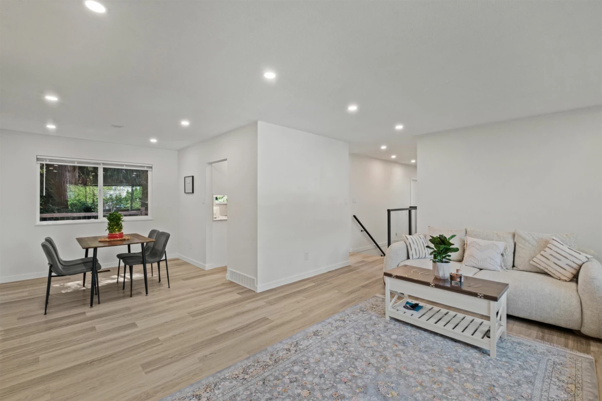 Dining Area Photo of 1344 Prairie Avenue, Port Coquitlam, BC