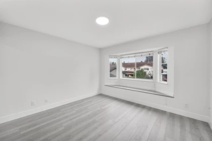 Primary Bedroom Photo of 5811 Sprott Street, Burnaby, BC