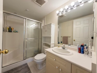 Guest Bathroom Photo of 103 13226 104 Avenue, Surrey, BC