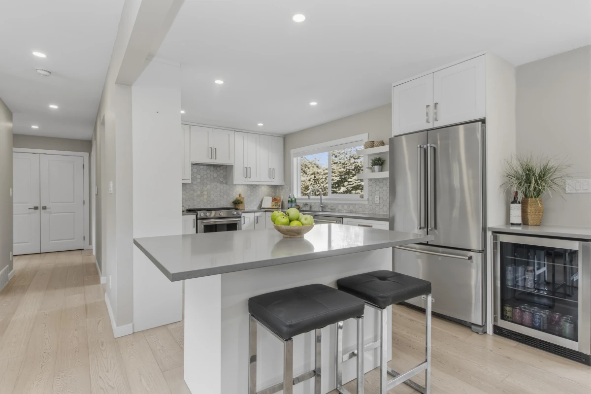Dining Area Photo of 2101 Diamond Road, Squamish, BC