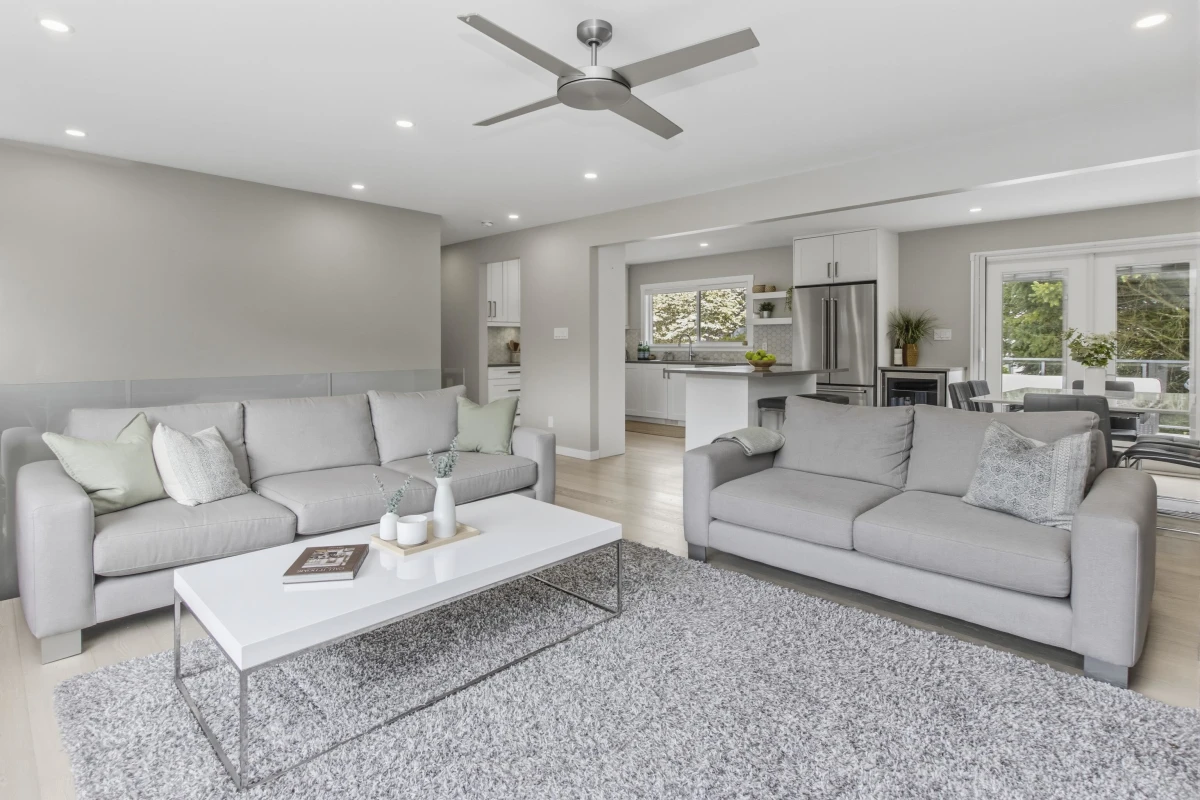Living Room Photo of 2101 Diamond Road, Squamish, BC